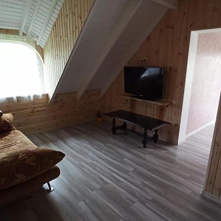 Eco House 호텔 초르노모르스크 외부 사진