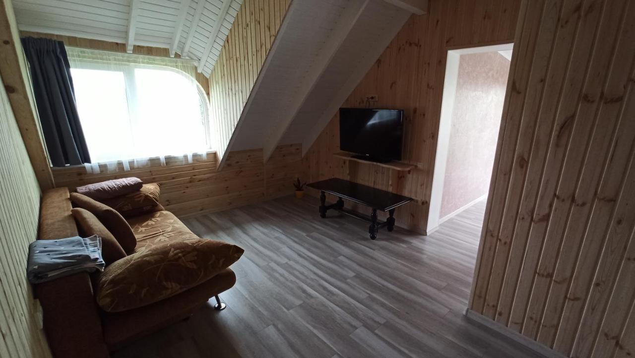Eco House 호텔 초르노모르스크 외부 사진